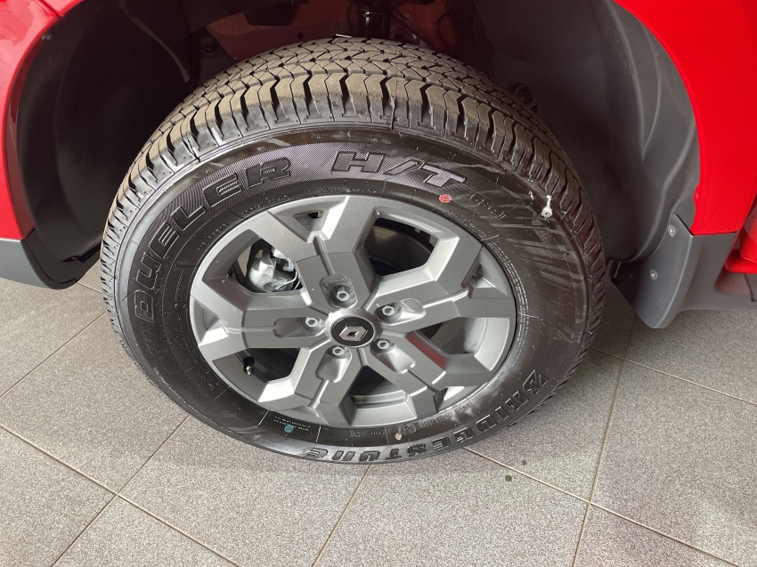 oroch intense 1.6 16v flex