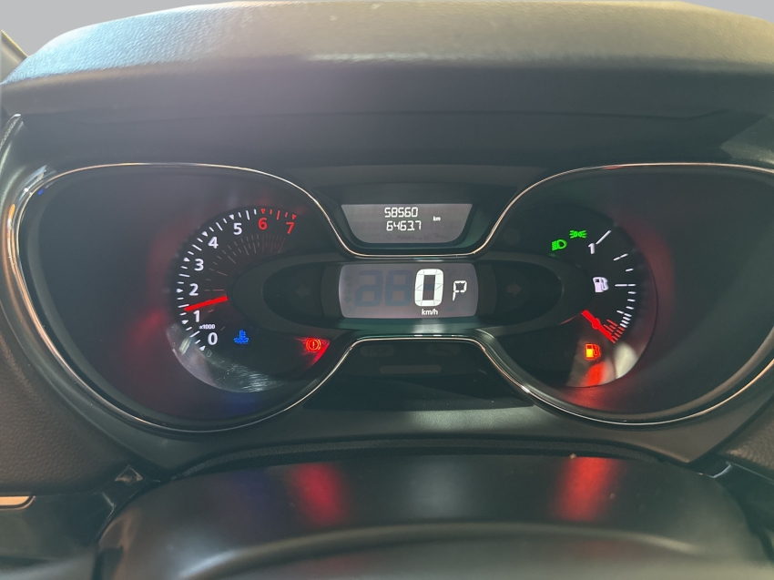 renault captur 1.3 tce flex iconic x-tronic 4p automatico 2023