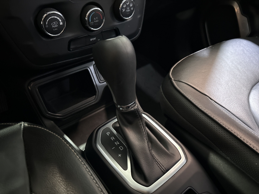 jeep renegade 1.3 t270 turbo flex sport at6 4p automatico 2022