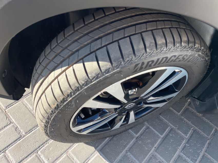 kicks advance 1.6 16v flex aut.