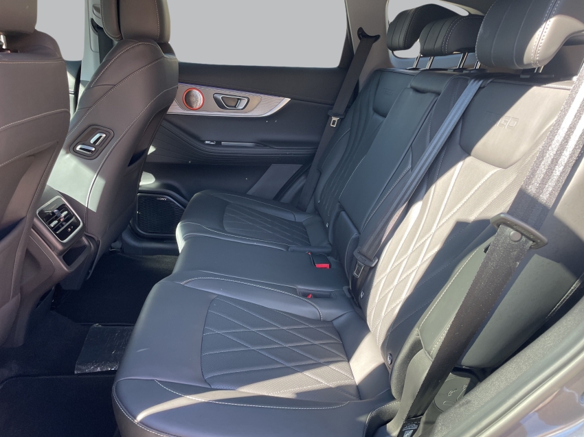 tiggo 8 pro 1.6 tgdi aut.