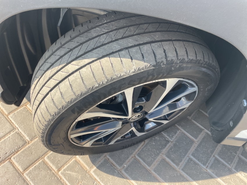 corolla cross 1.8 vvt-i hybrid flex xrx cvt