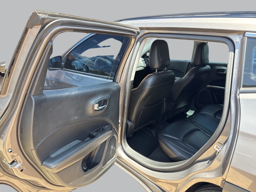compass 2.0 16v flex longitude automatico