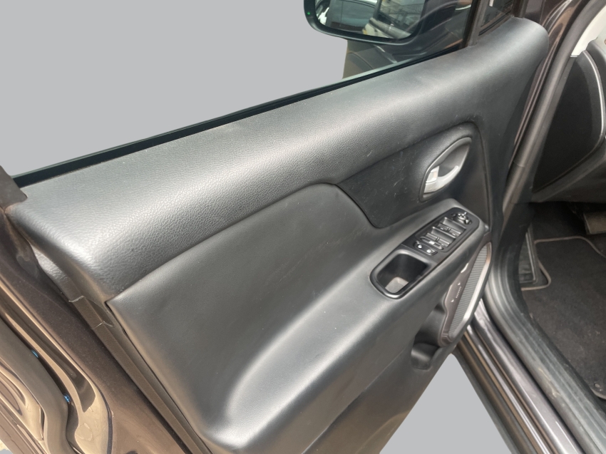 renegade 1.3 t270 turbo flex longitude at610 renegade 1.3 t270 turbo flex longitude at610