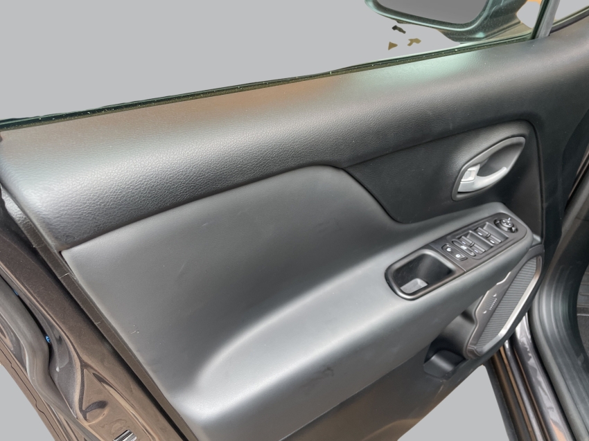 renegade 1.3  t270 turbo flex longitude at69 renegade 1.3  t270 turbo flex longitude at69