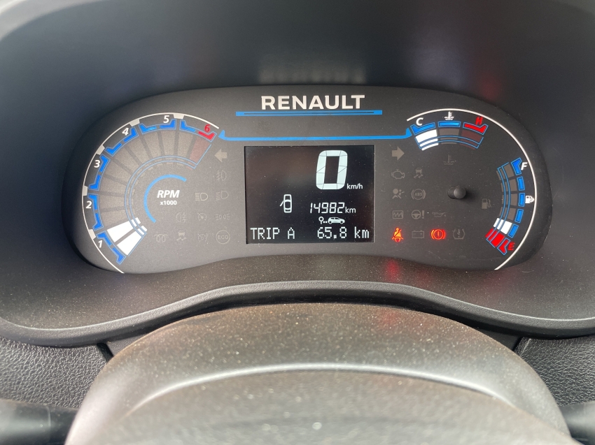 kwid intense 1.0 flex 12v 5p mec.14 kwid intense 1.0 flex 12v 5p mec.14