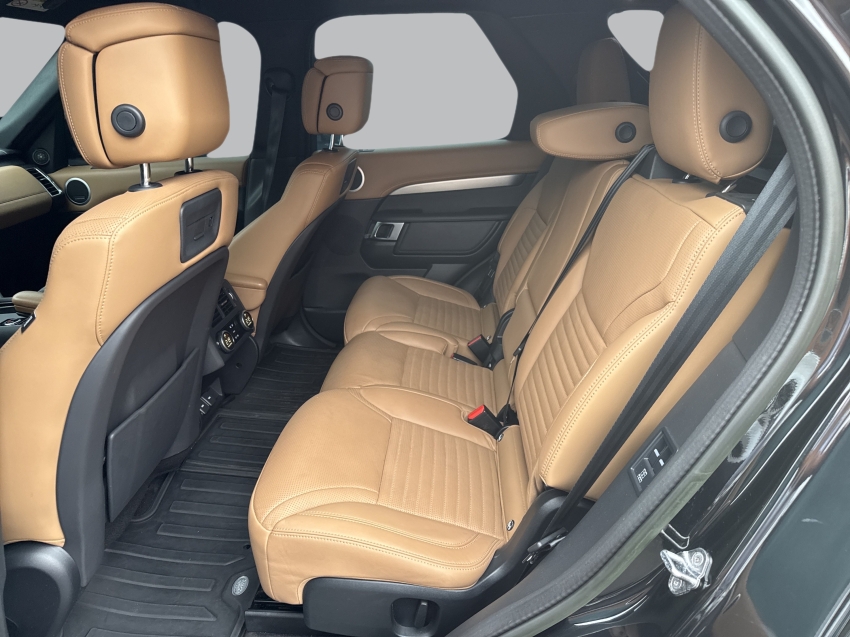 discovery 3.0 d300 turbo diesel mhev r-dynamic hse12 discovery 3.0 d300 turbo diesel mhev r-dynamic hse12