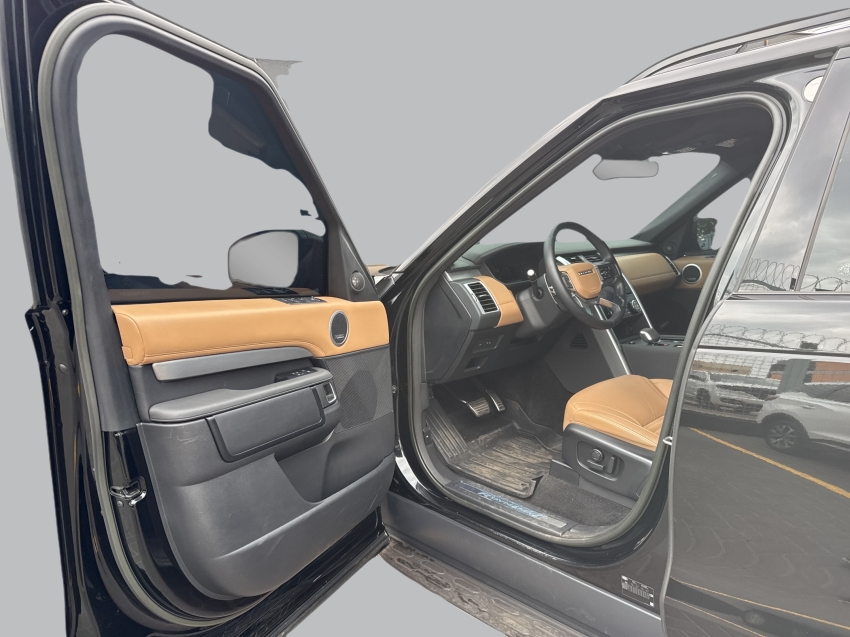 discovery 3.0 d300 turbo diesel mhev r-dynamic hse9 discovery 3.0 d300 turbo diesel mhev r-dynamic hse9