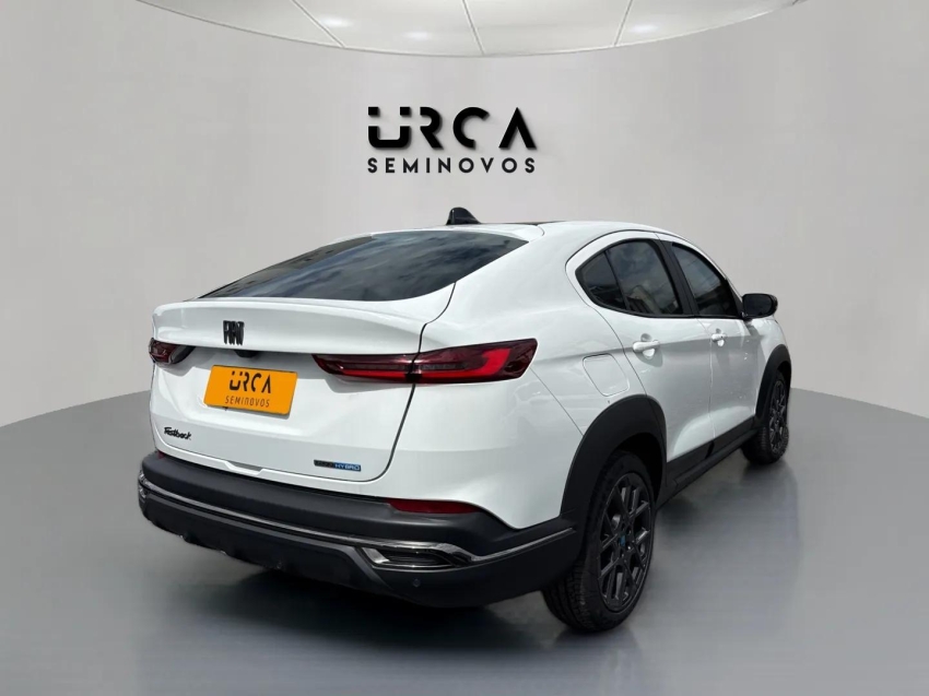 fastback impetus 200 t. aut (hibrido)4