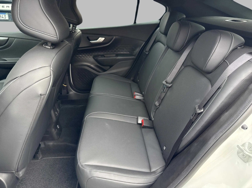 fastback impetus 200 t. aut (hibrido)12