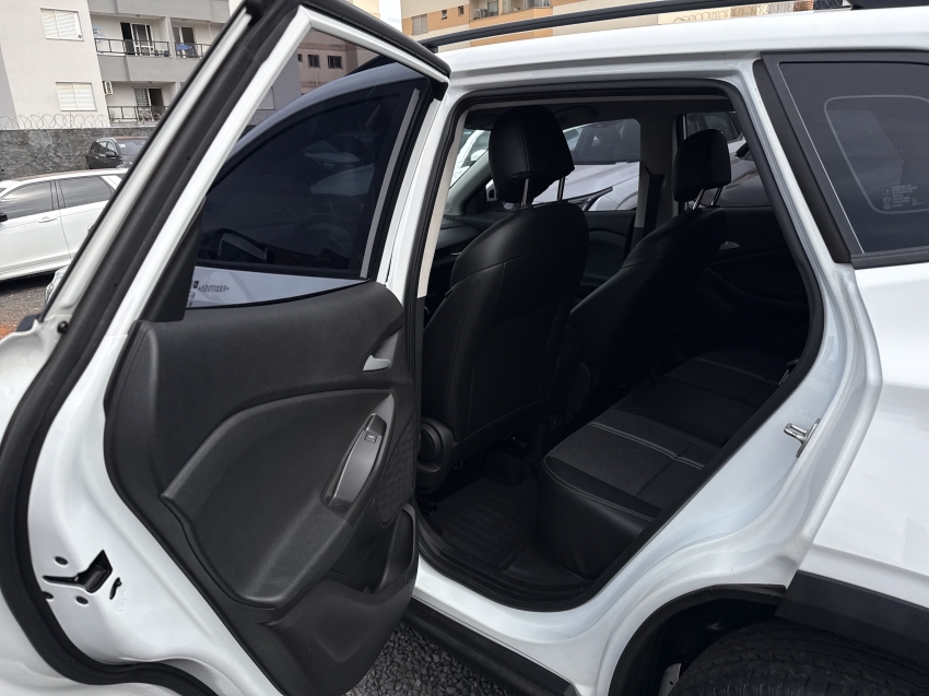 tracker 1.0 turbo flex ltz automatico12