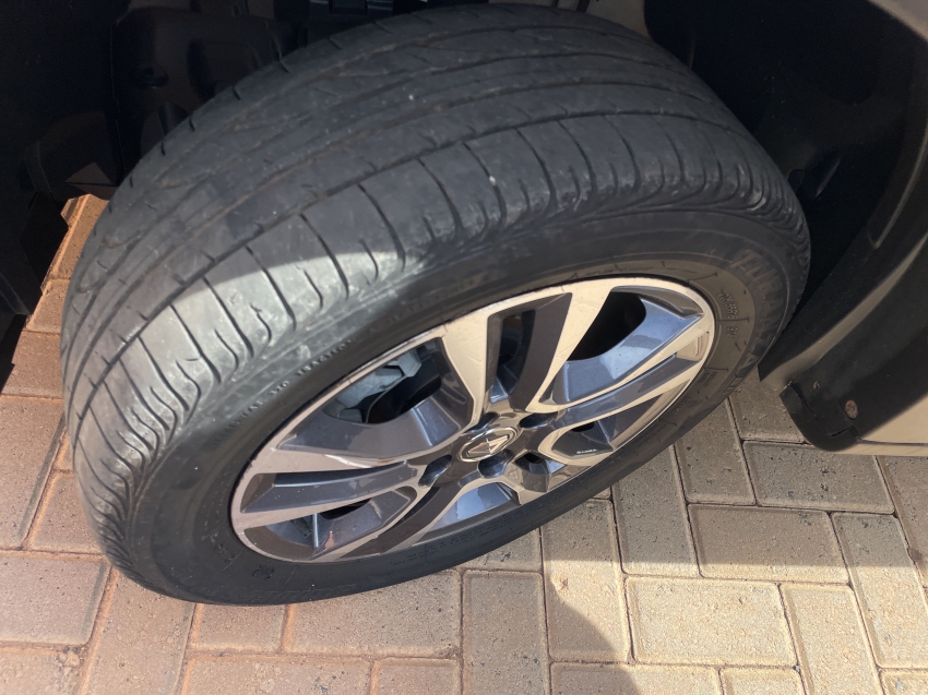 stepway 1.6 16v sce flex iconic x-tronic8