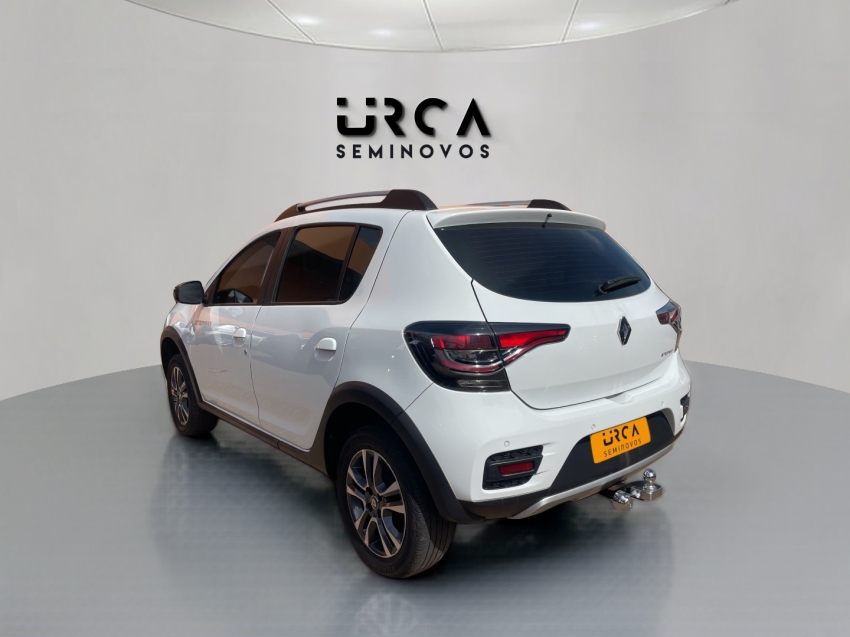 stepway 1.6 16v sce flex iconic x-tronic2