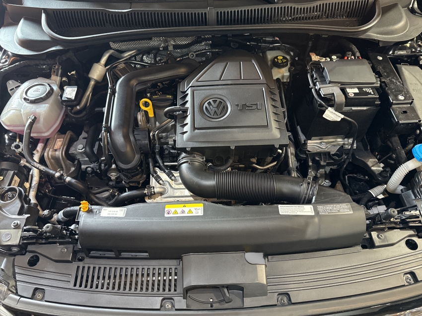 volkswagen polo 1.0 170 tsi highline automatico flex 4p 202415