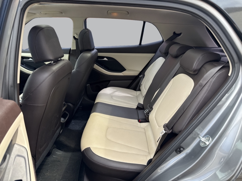 creta 2.0 flex ultimate automatico14