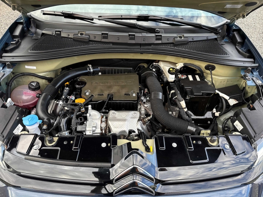 basalt 1.0 turbo 200 flex shine cvt7