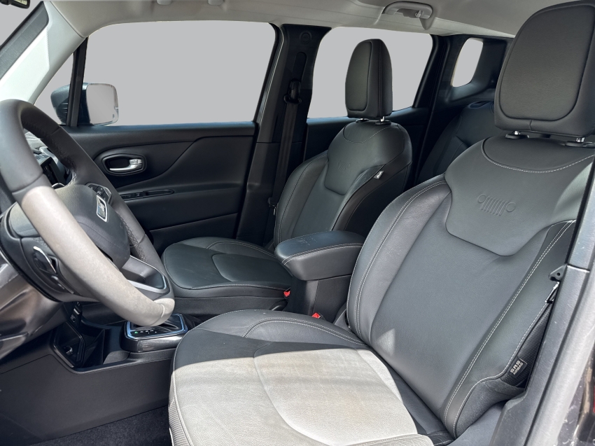 renegade 1.3 t270 turbo flex longitude at69