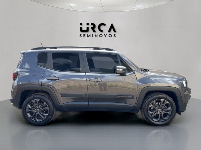 renegade 1.3 t270 turbo flex longitude at65