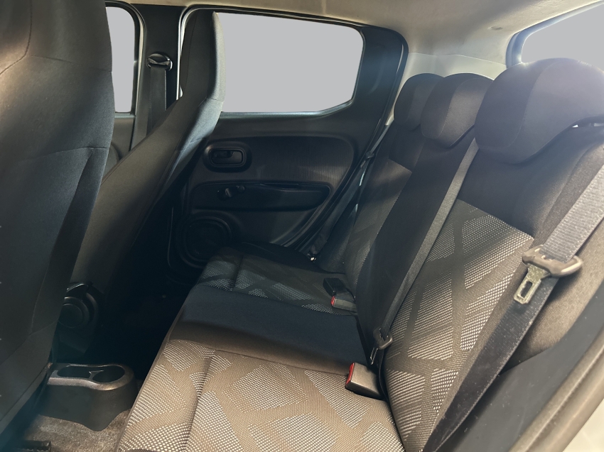 fiat mobi 1.0 evo flex like. manual 4p 20239