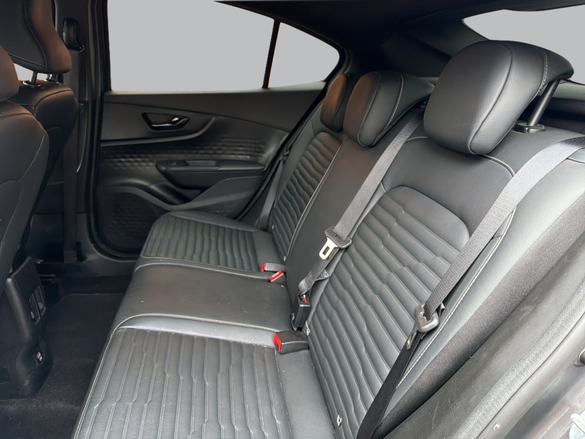 fastback 1.3 turbo 270 flex limited edition at612