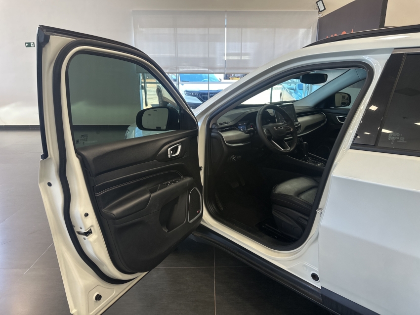 compass 1.3 t270 turbo flex longitude at613