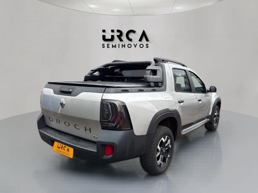 oroch 1.3 tce flex outsider x-tronic3