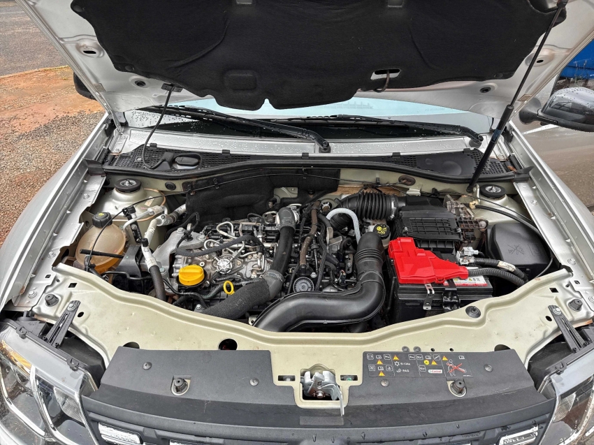 oroch 1.3 tce flex outsider x-tronic7