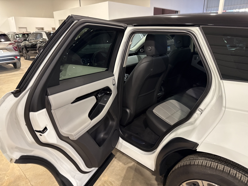 range rover evoque 2.0 p250 r-dynamic hse awd14