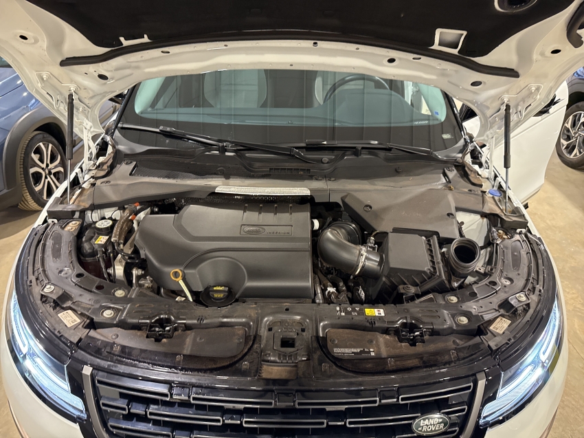 range rover evoque 2.0 p250 r-dynamic hse awd8