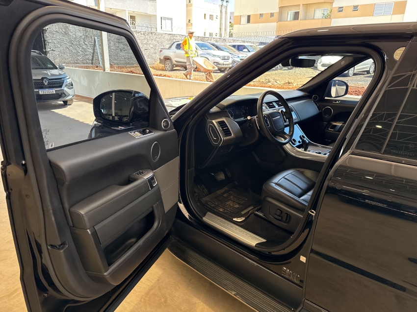 range rover sport 3.0 d300 turbo diesel mhev hse11