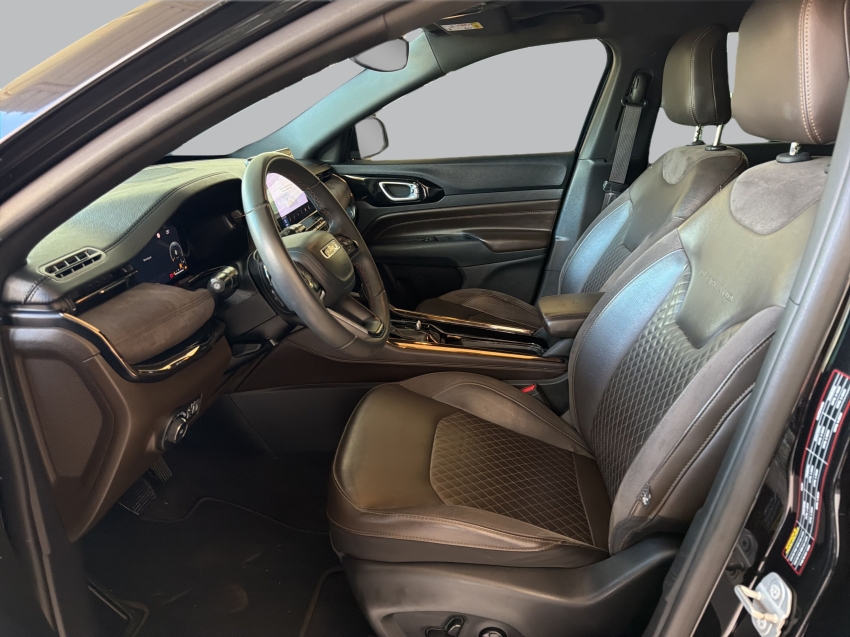 commander 2.0 td380 turbo diesel overland at910