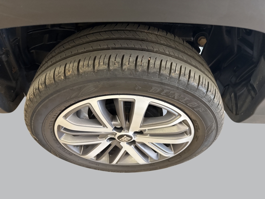strada volcano 1.3 flex 8v cd aut.8