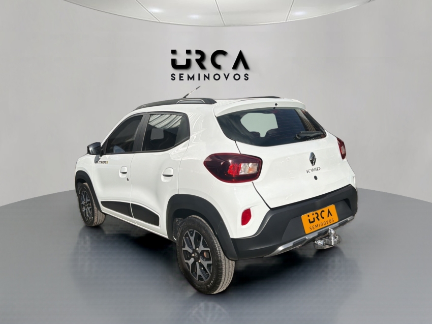 kwid 1.0 12v sce flex outsider manual3