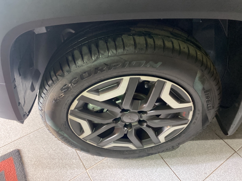 renegade 1.3 t270 turbo flex sport altitude at69