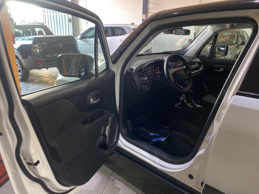 renegade 1.3 t270 turbo flex sport altitude at611