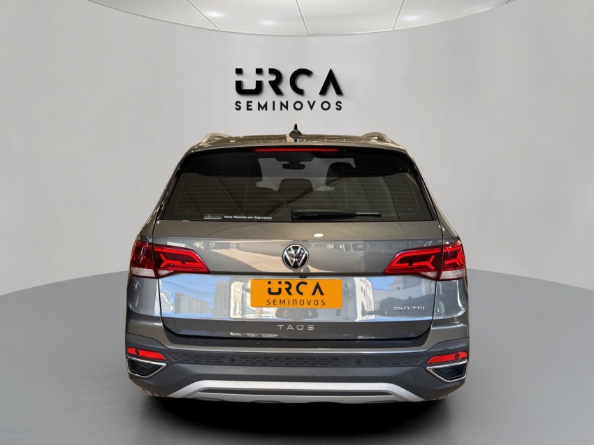 taos 1.4 250 tsi total flex highline automatico3