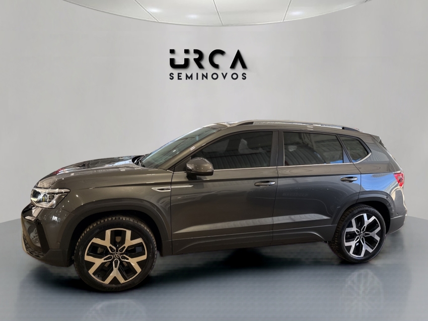 taos 1.4 250 tsi total flex highline automatico1