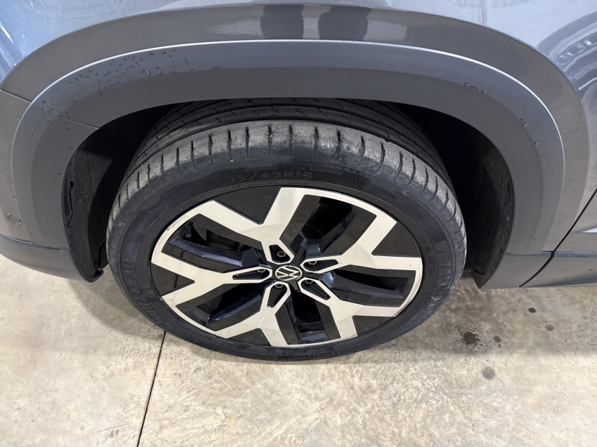 taos 1.4 250 tsi total flex highline automatico8