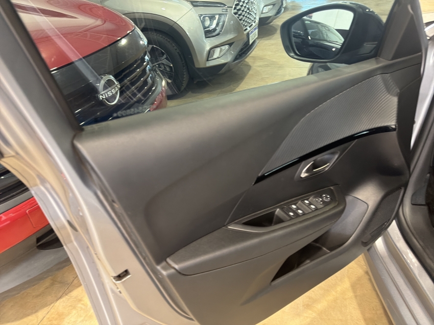 208 style 1.0 flex 6v 5p mec9