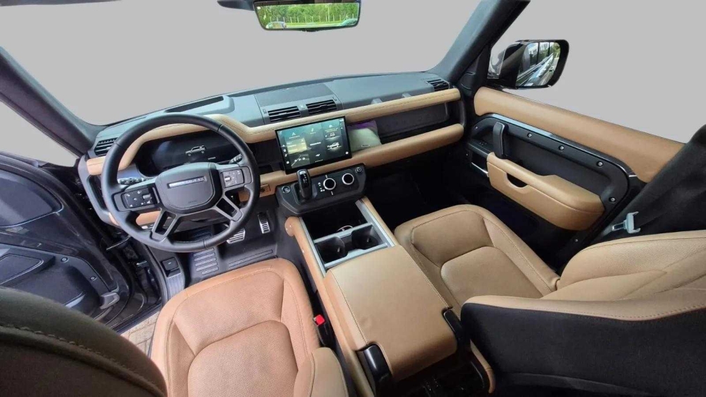 defender 3.0 d300 diesel 110 x-dynamic hse awd10