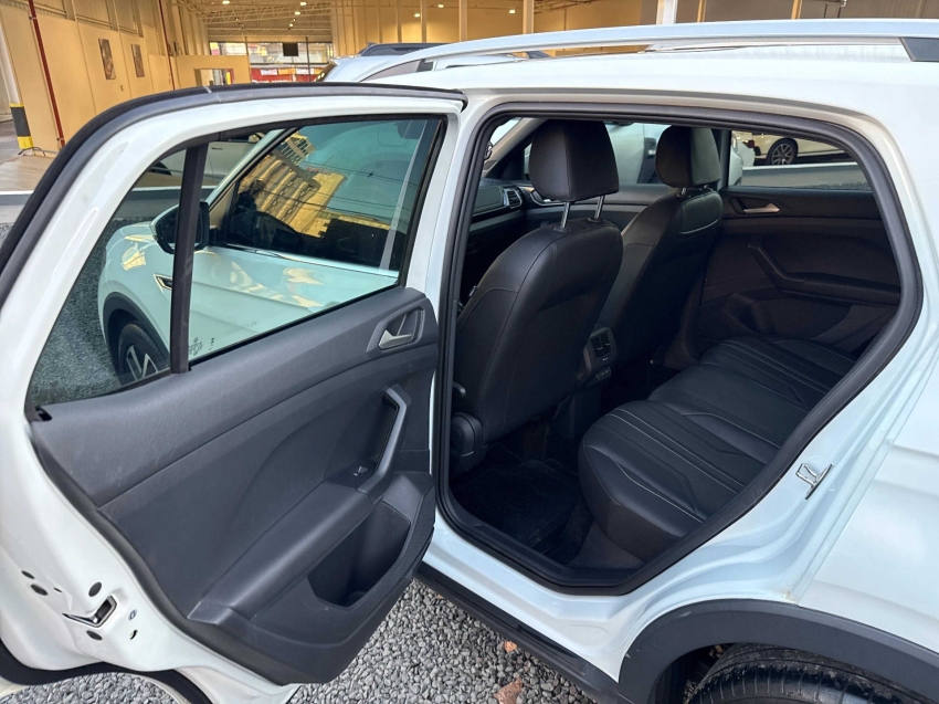 t-cross 1.4 250 tsi total flex highline automatico9