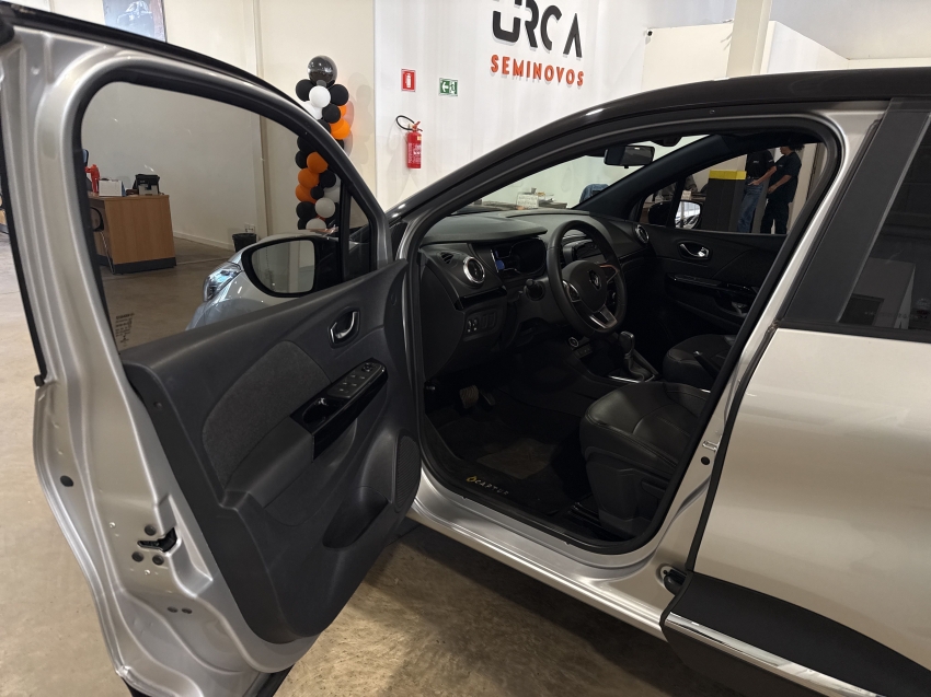 captur 1.3 tce flex intense x-tronic8