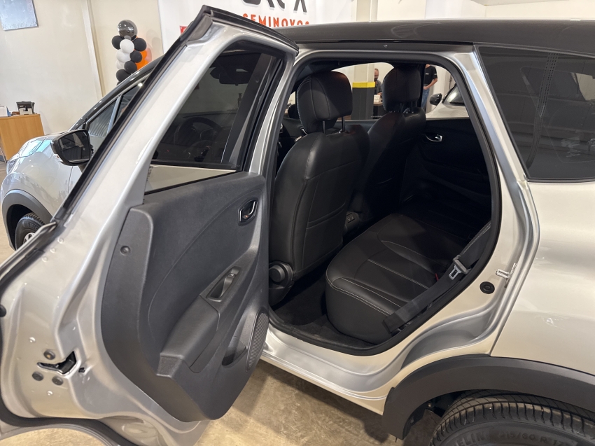 captur 1.3 tce flex intense x-tronic10