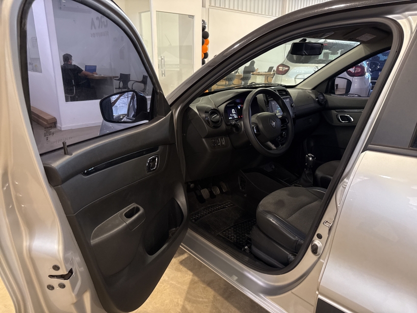 kwid 1.0 12v sce flex outsider manual8