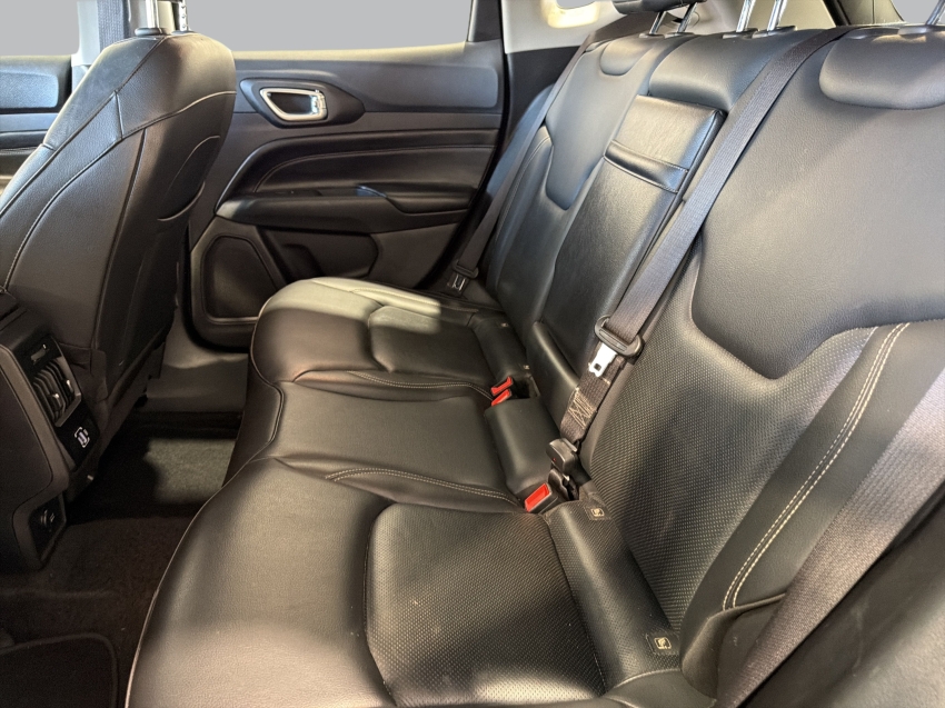 compass 1.3 t270 turbo flex longitude at611