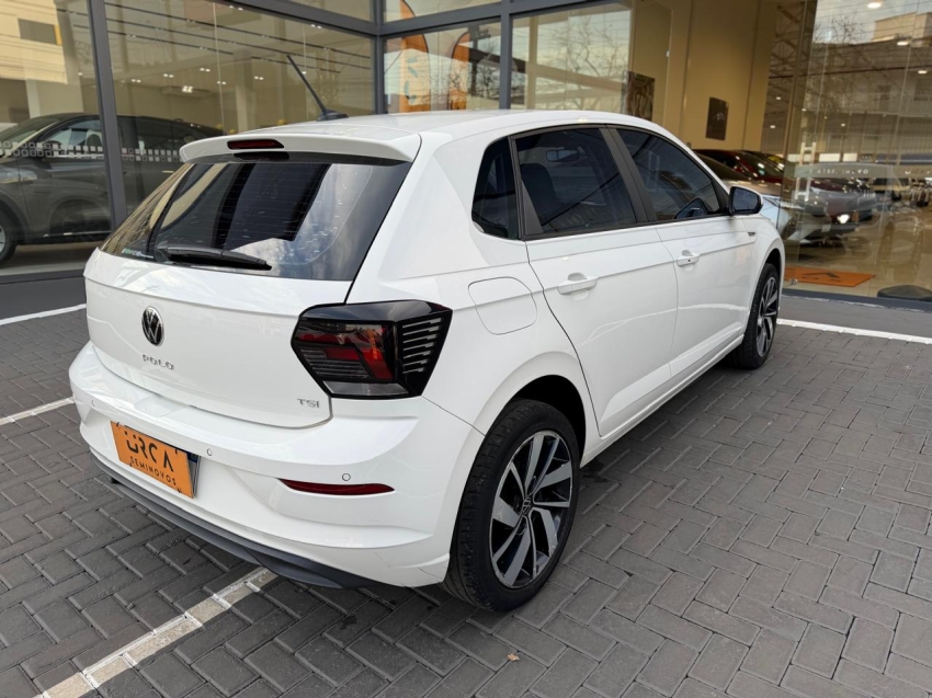 polo 1.0 170 tsi highline automatico5
