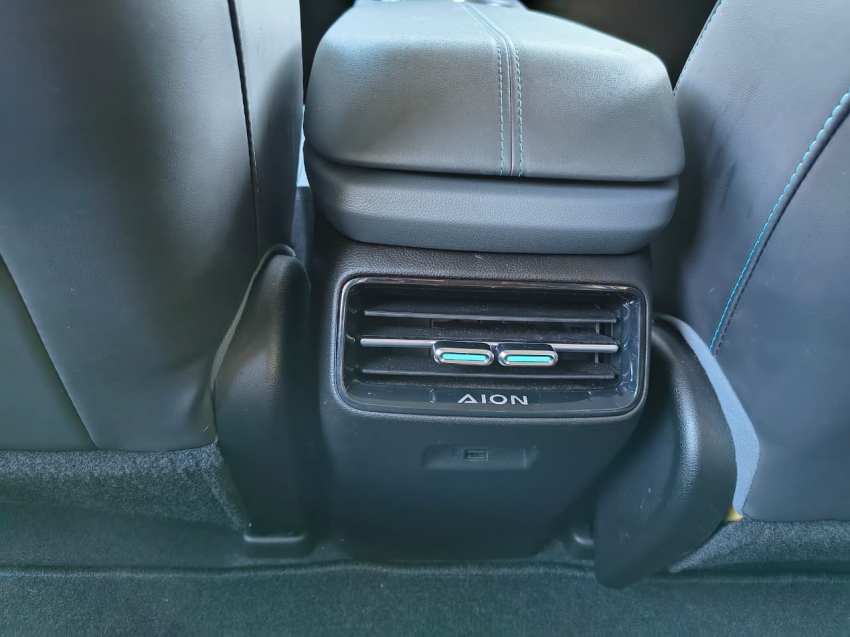 gac aion y premium eletricos16