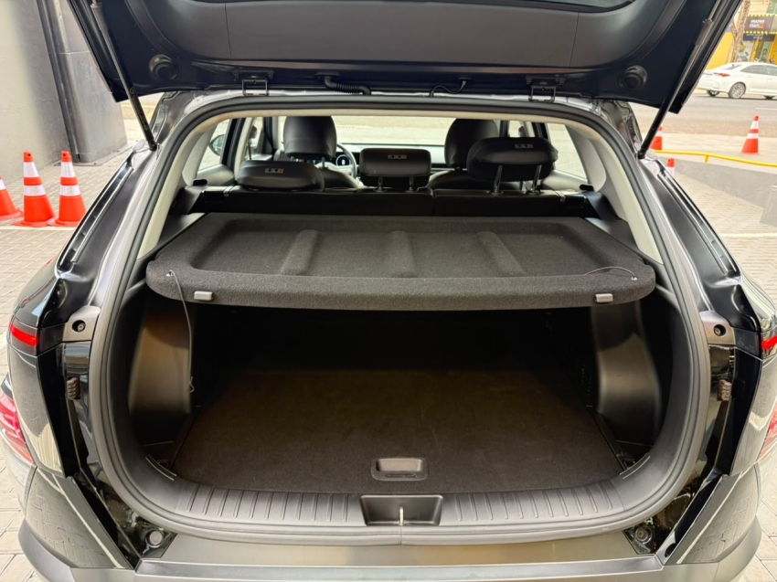 hyundai kona ultimate 1.6 hibrido8