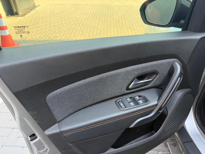 duster 1.3 tce flex iconic plus x-tronic9