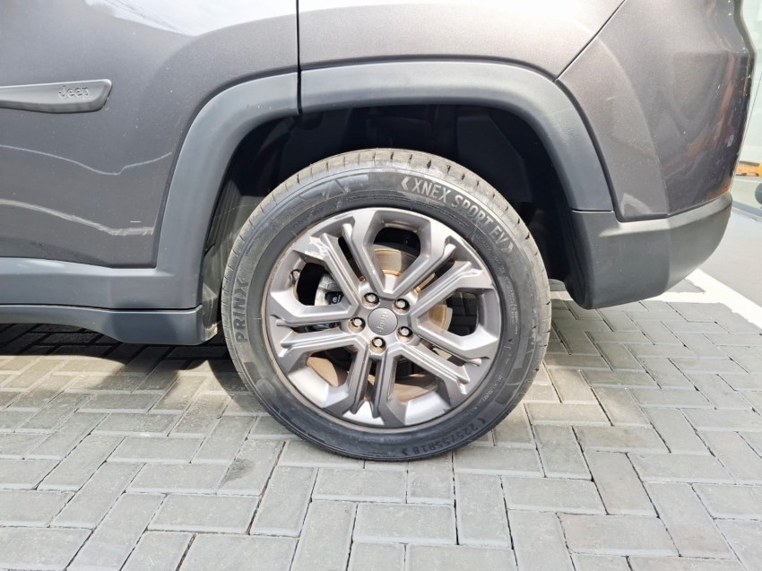 compass 1.3 t270 turbo flex longitude at68